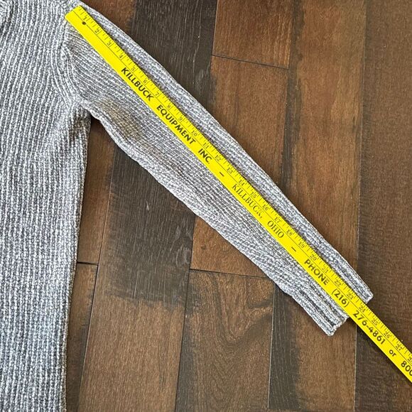 Orvis chenille v neck sweater womens size medium gray cozy soft warm comfy winte - Picture 7 of 9
